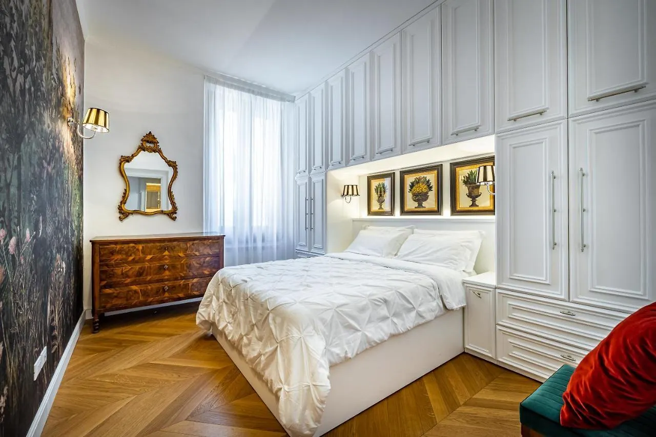 Yid Lux Suite Bolognese Florence Apartment